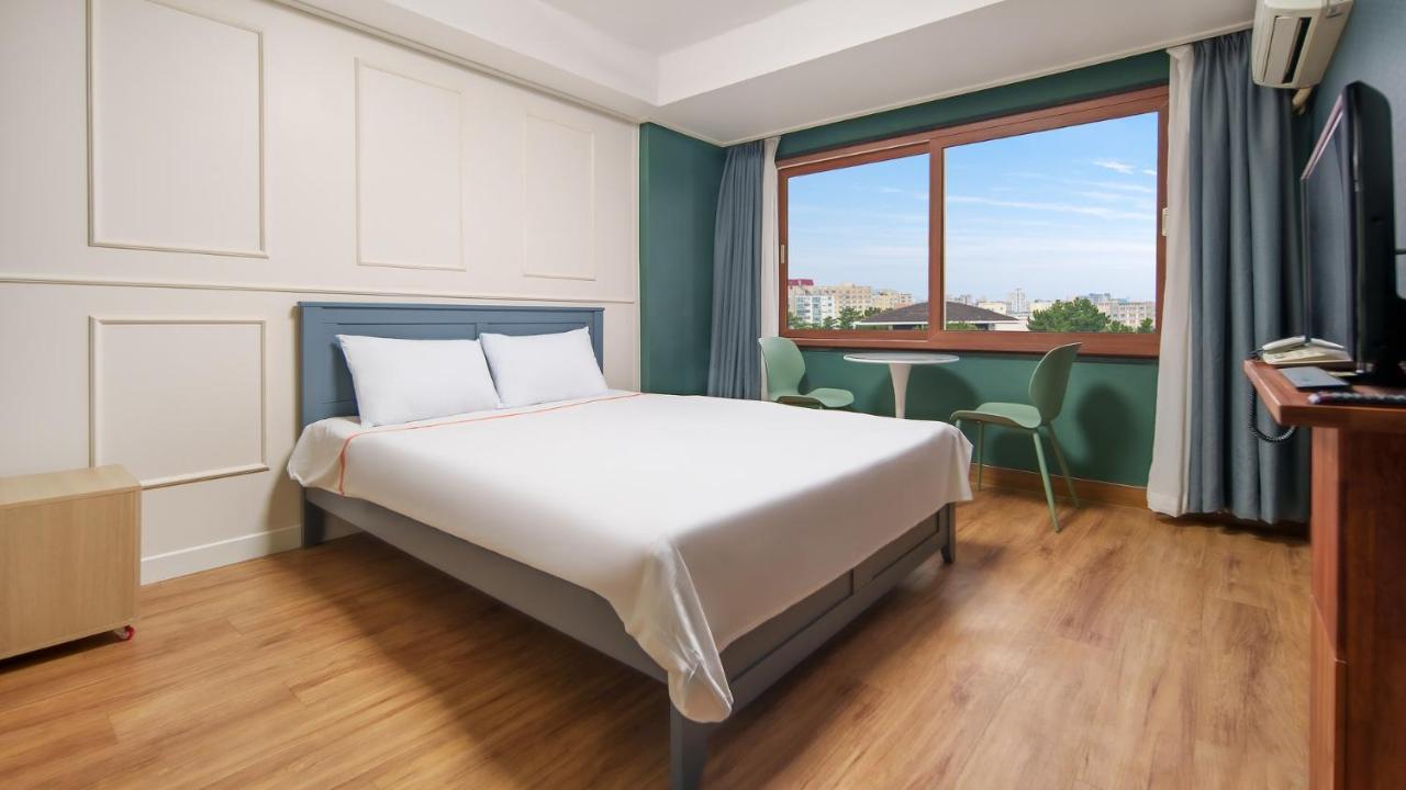 Hiker Hotel Чеджудо Экстерьер фото